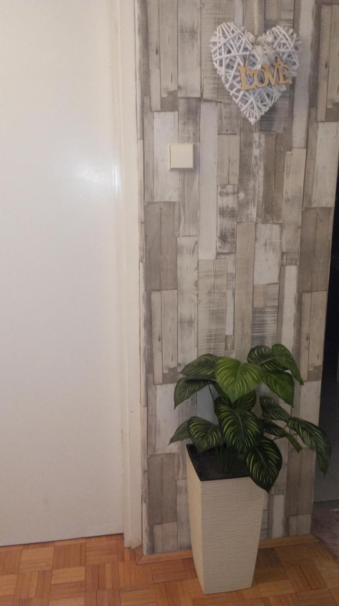 Apartment Mrc Bezanija ภายนอก รูปภาพ